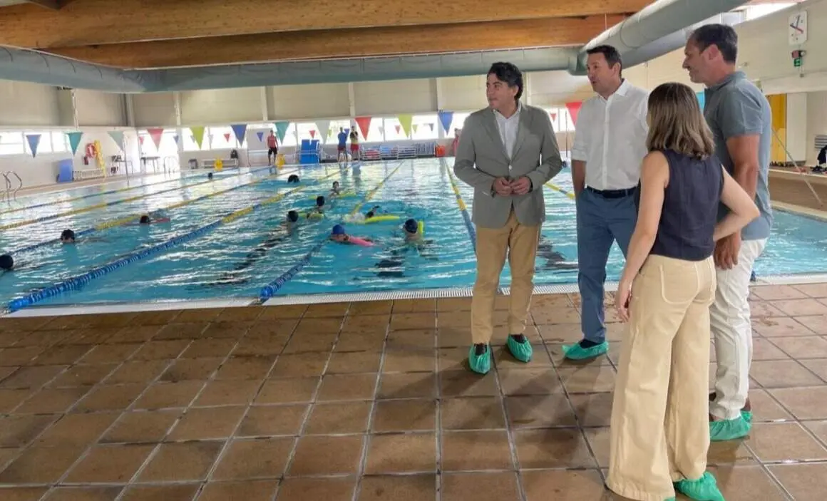 El concejal del distrito, David P&eacute;rez, en el Centro Deportivo Municipal Luis Aragon&eacute;s - Foto Ayuntamiento de Madrid