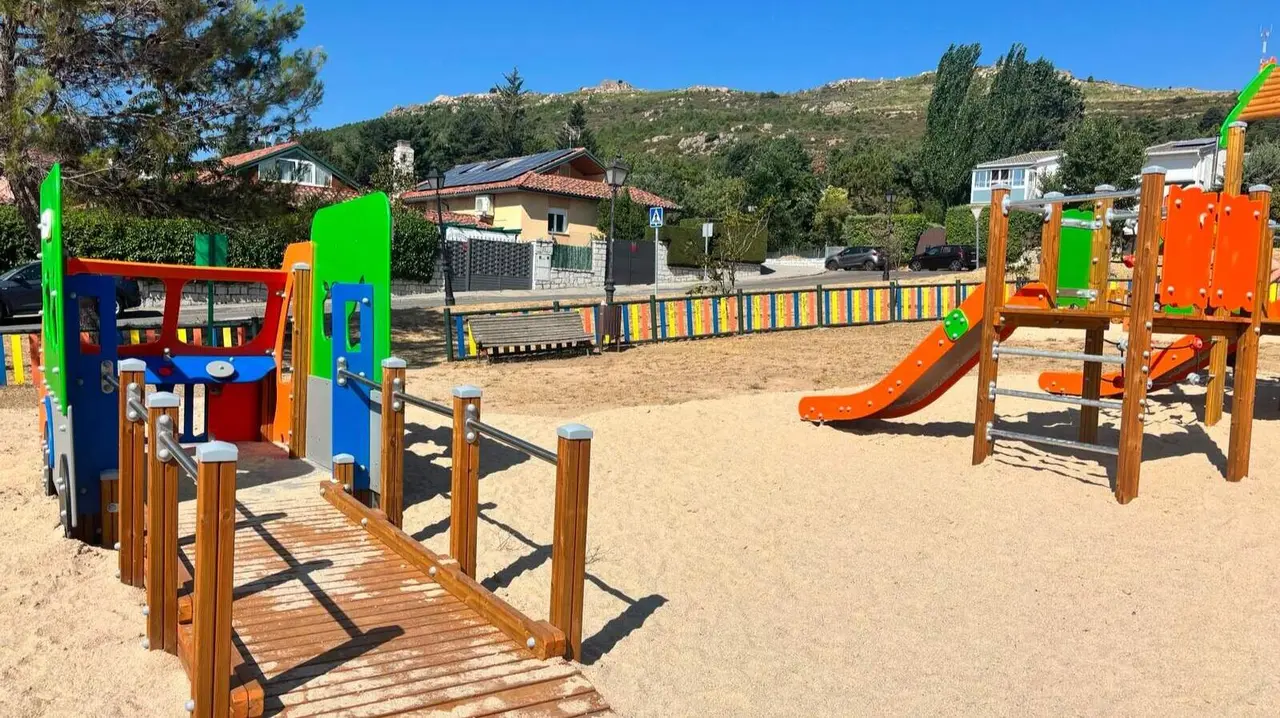 Collado Mediano completa la renovaci&oacute;n integral de todas las &aacute;reas de juego infantiles del municipio - Foto del Ayuntamiento de Collado Mediano