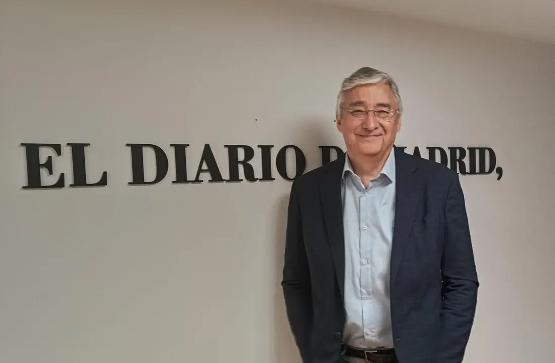 Gregorio D&iacute;az Est&aacute;n en la redacci&oacute;n de El Diario de Madrid