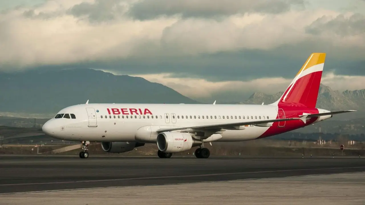Un avi&oacute;n de Iberia - Foto de Iberia