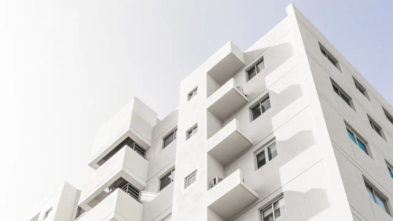 Vivienda - wirestock