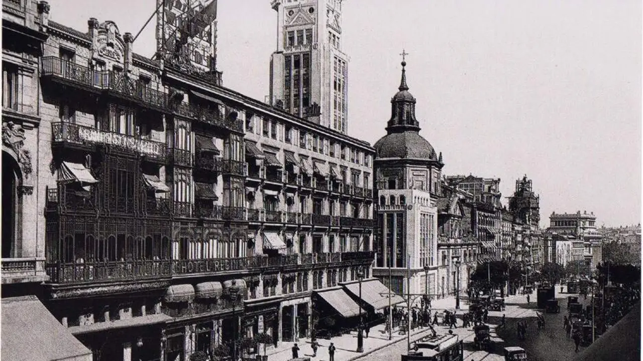 1930-Calle_Alcala-cafe Regina viejo-madrid.es
