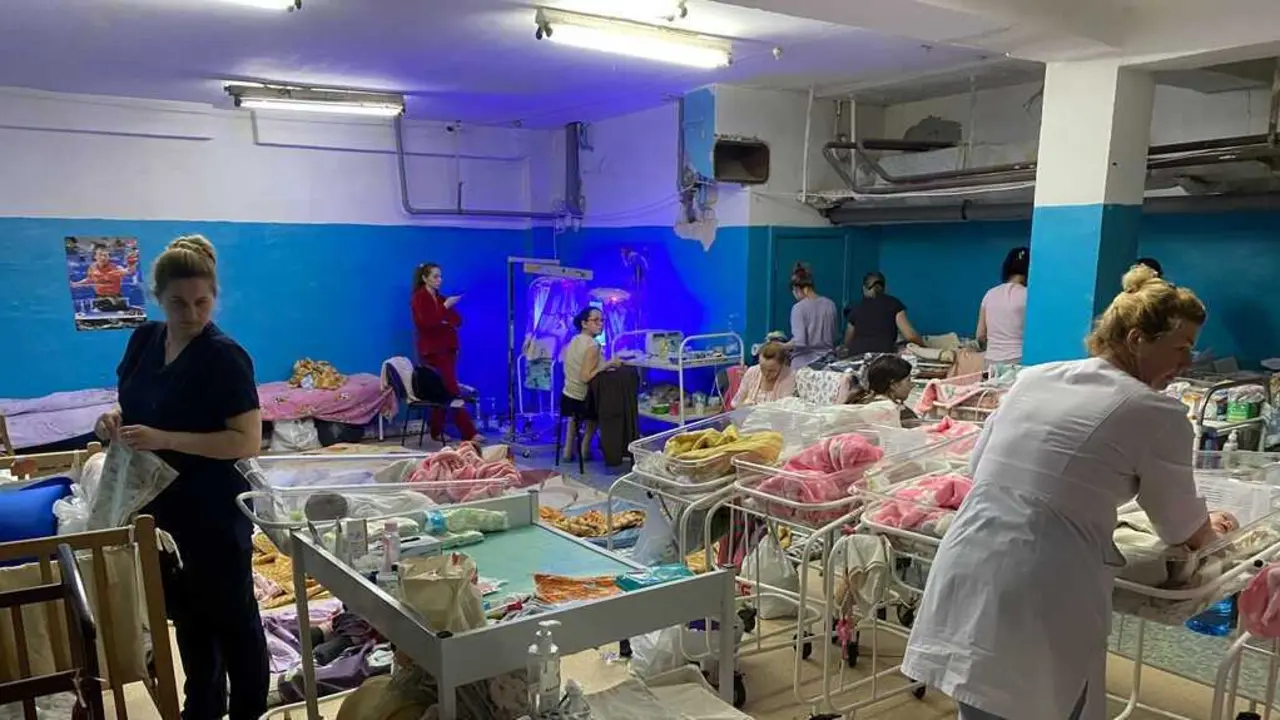Neonatos atendidos en el s&oacute;tano de un hospital en Kharkiv (Ucrania) - Foto de Unicef / O. Brynza