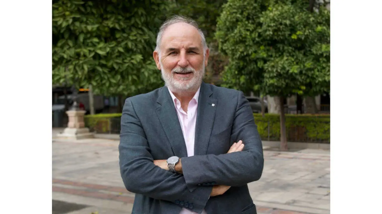 Macario Valpuesta Berm&uacute;dez