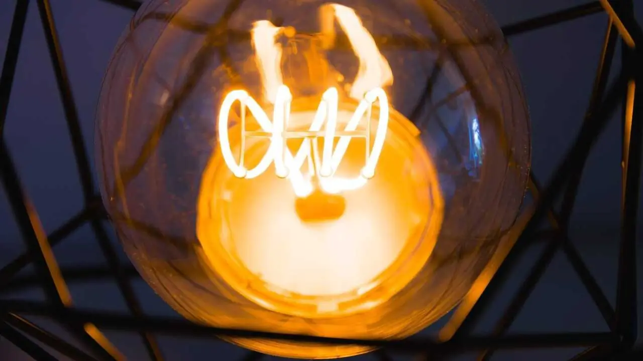 Electricidad - Foto de KaiPilger (Pixabay)