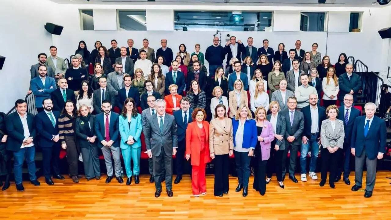 Curso en Madrid para formar a alcaldes y concejales en liderazgo y gesti&oacute;n municipal