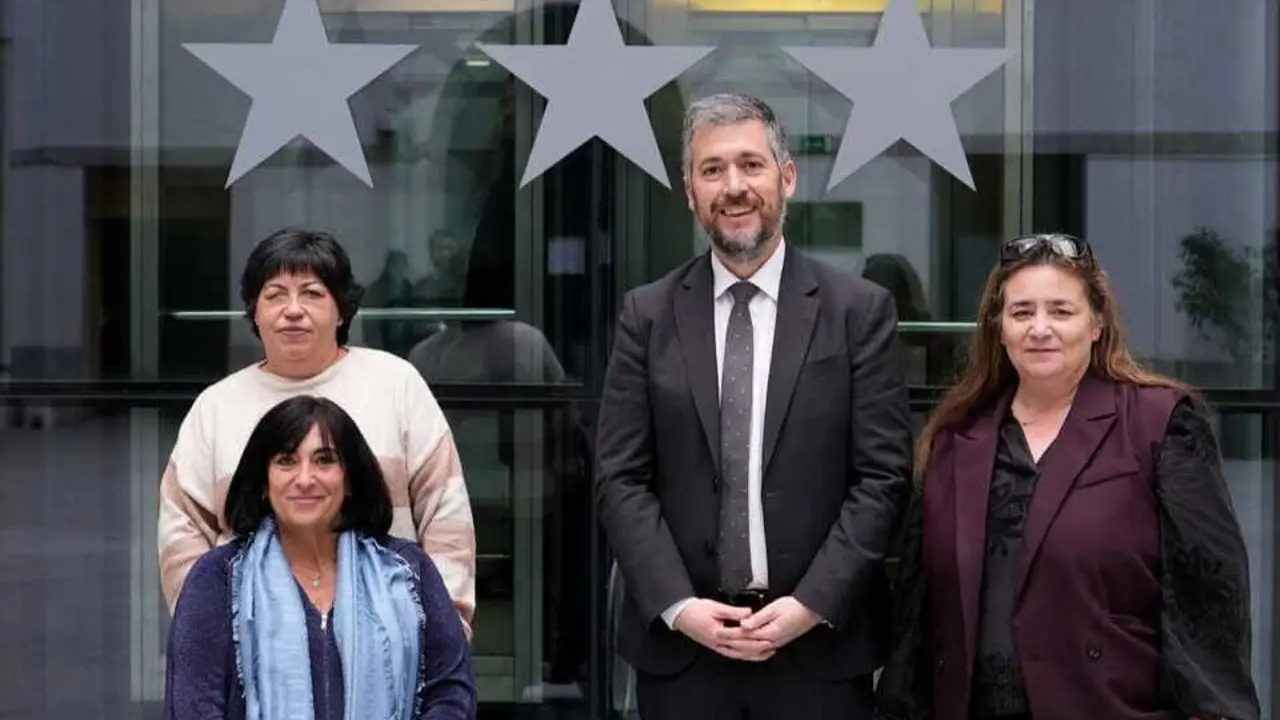 Reuni&oacute;n Comunidad de Madrid - CERMI - Foto Comunidad de Madrid