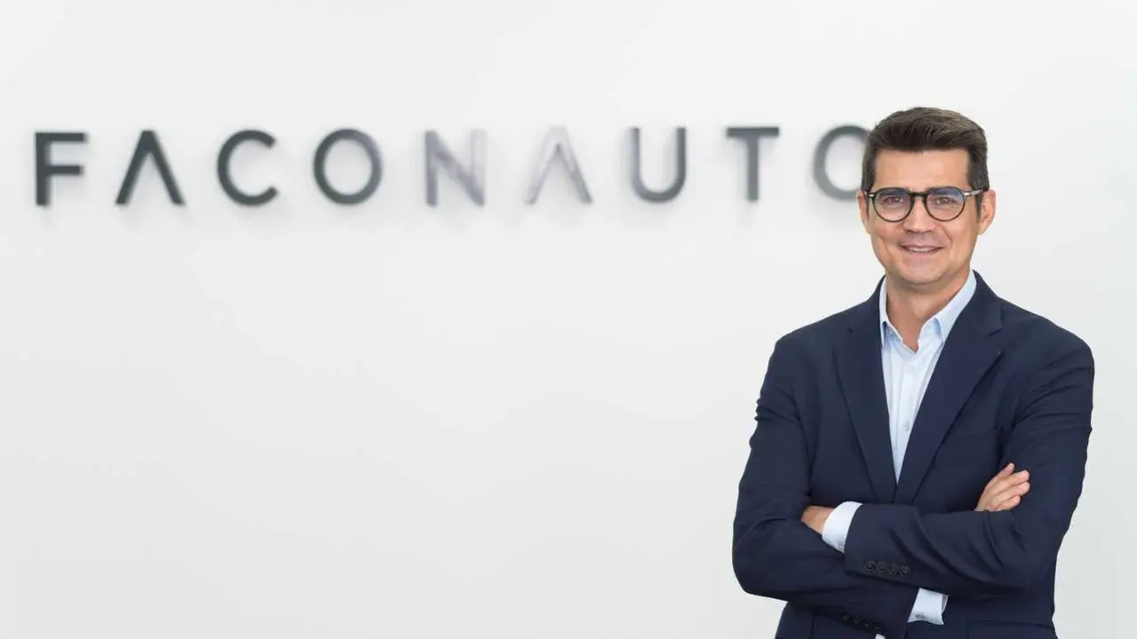 Foto de Ra&uacute;l Morales, director de comunicaci&oacute;n