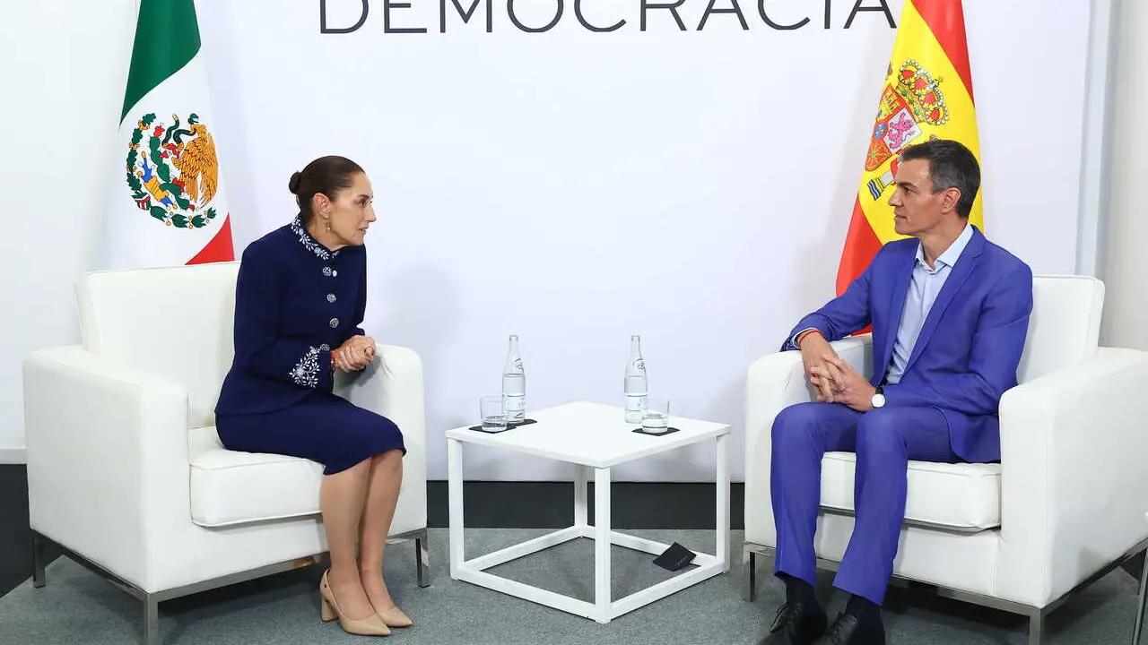 IV Cumbre en Defensa por la Democracia