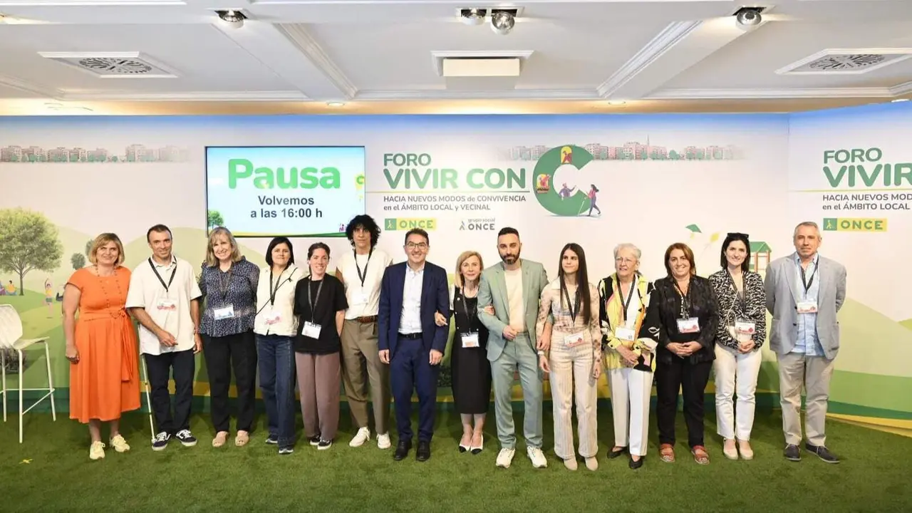 Finalistas proyectos sociales contra soledad no deseada en Foro Vivir con C - Foto de la ONCE