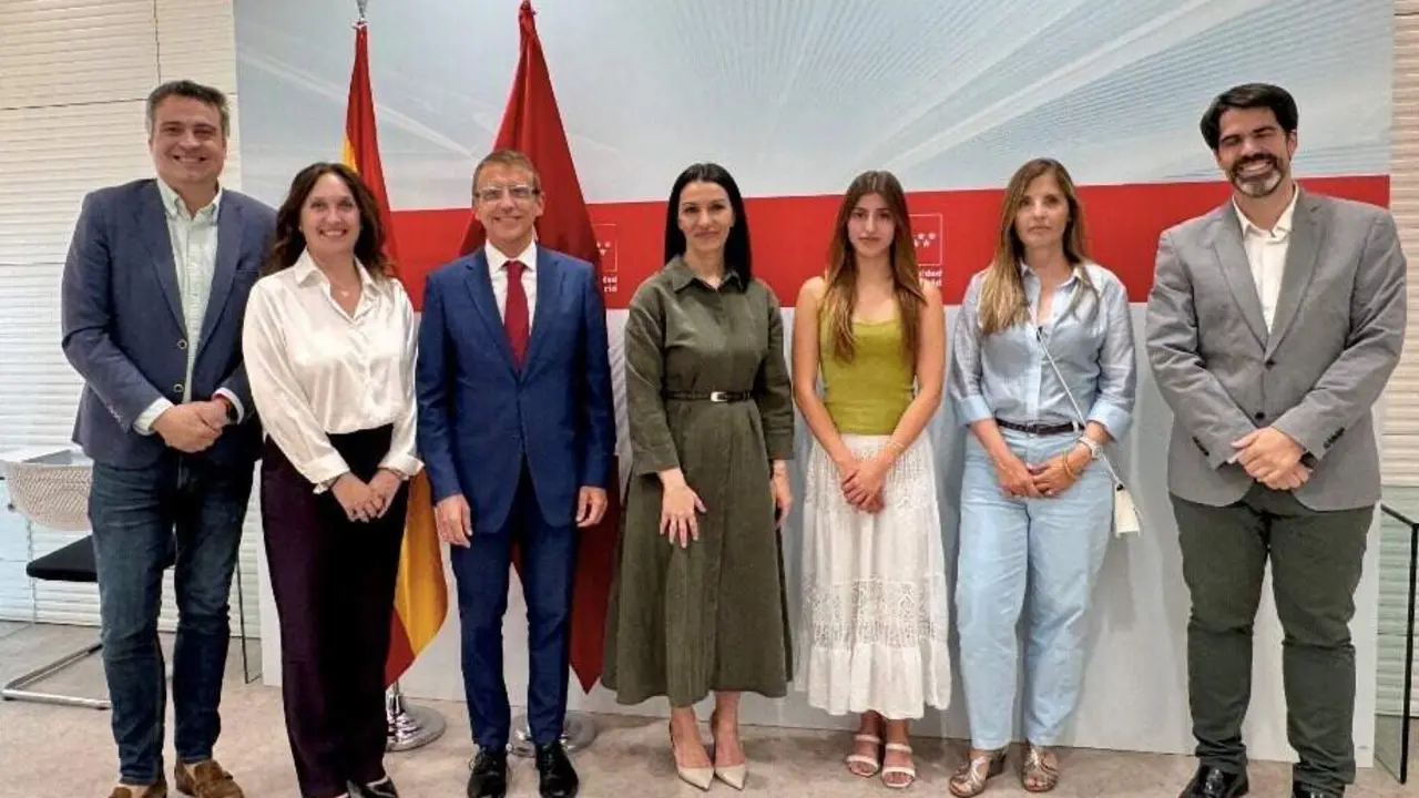 La Comunidad felicita a Valeria Fragola, mejor nota en la PAU - Foto Comunidad de Madrid