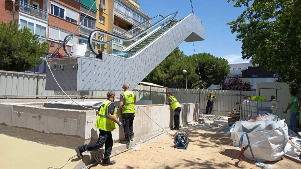 Nuevas  escaleras mec&aacute;nicas en la red de Metro - Foto Comunidad de Madrid