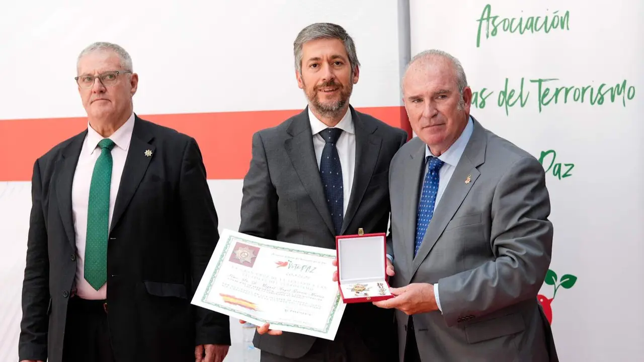 Gran Cruz de la Lealtad a las V&iacute;ctimas del Terrorismo