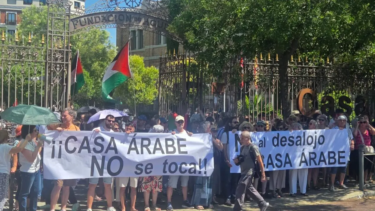 El desalojo de Casa &Aacute;rabe de las Escuelas Aguirre