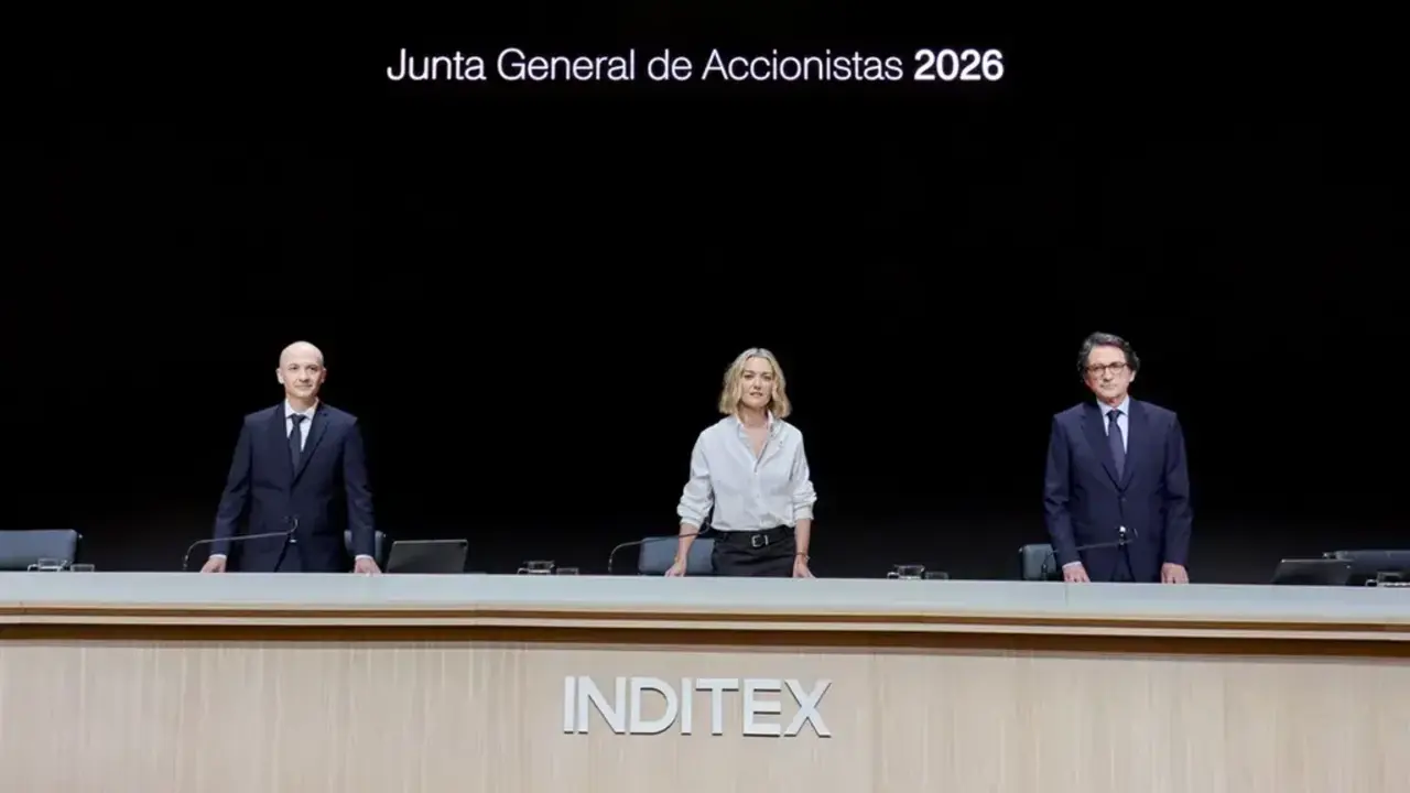 Inditex ficha a Goirigolzarri como consejero independiente en su junta de los 25 a&ntilde;os como cotizada. Junta General de Accionistas 2026 - Foto de Inditex