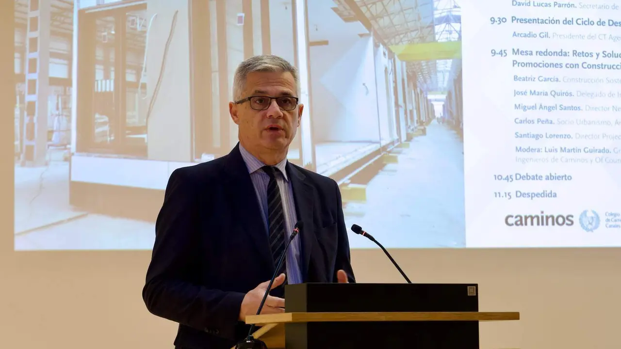 David Lucas en el Colegio de Ingenieros - Foto del Ministerio de Vivienda y Agenda Urbana