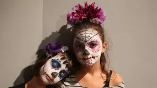 Dos ni&ntilde;os disfrazados para carnaval - Foto del Cgcoo