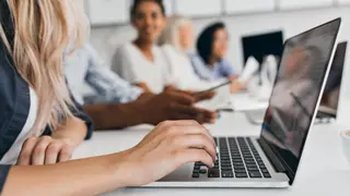 Tecnolog&iacute;a j&oacute;venes - lookstudio