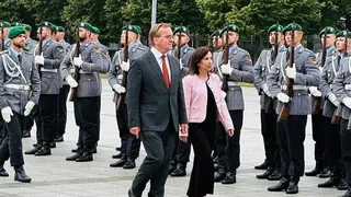 Robles y Pistorius este jueves en Berl&iacute;n | Foto del MDE