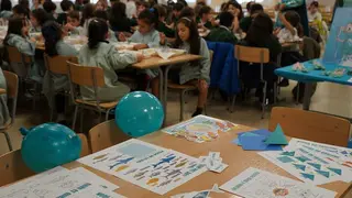 Super Peixiño en colegios (2)