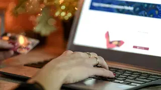 Las Rozas refuerza la digitalizaci&oacute;n de sus centros de mayores con fondos europeos