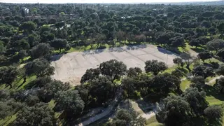 Antiguo campo de f&uacute;tbol en Montepr&iacute;ncipe utilizado como aparcamiento provisional - Foto del Ayuntamiento de Boadilla del Monte