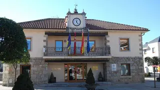 Edificio de la alcald&iacute;a - Foto del Ayuntamiento de Torrelodones
