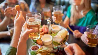 Restauraci&oacute;n - Foto de Syda Productions