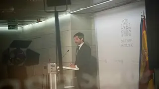 260414 El ministro Ernest Urtasun durante la rueda de prensa 2