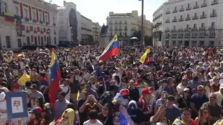 Concentraci&oacute;n venezolonas Puerta del Sol 