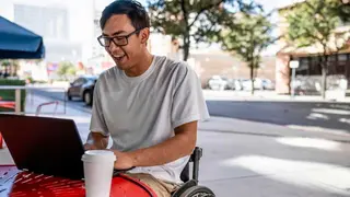 Fundaci&oacute;n Universia Banco Santander e IE se al&iacute;an para impulsar el talento de personas con discapacidad - Foto del Banco Santander