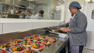 Una trabajadora del proyecto Man&aacute; de C&aacute;ritas - Foto de C&aacute;ritas