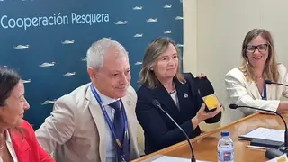 La FAO premia a Espana por liderar la lucha contra la pesca ilegal - Foto del  Ministerio de Agricultura, Pesca y Alimentaci&oacute;n