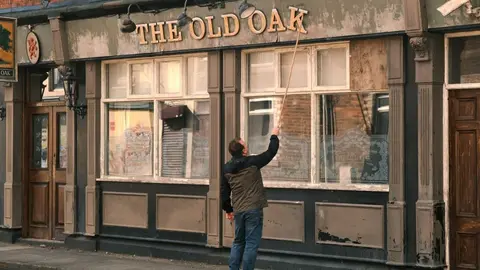 'El Viejo Roble' dirigida por Ken Loach