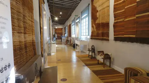 En la Real Fábrica de Tapices exposición Paisajes Tejidos de Atelier Talasin (5)