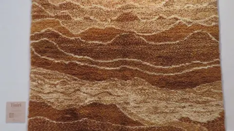 En la Real Fábrica de Tapices exposición Paisajes Tejidos de Atelier Talasin (11)