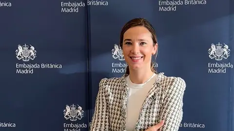 Alejandra Fernández de Junior Female Leaders