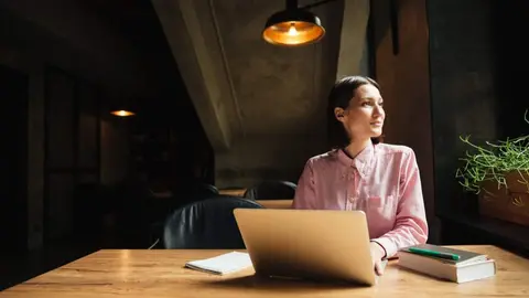 Concursos literarios España 2024.drobotdean