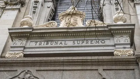 El Supremo abre causa penal a Puigdemont y a Wagensberg por delito de terrorismo. Servimedia