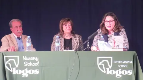 Vicente Araguas; Beatriz Cuesta y Raquel 
Delgado - José Belló