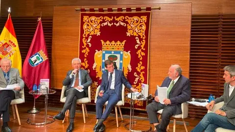 Presentación de Madrid en La República - Alfonso Roldán Panadero