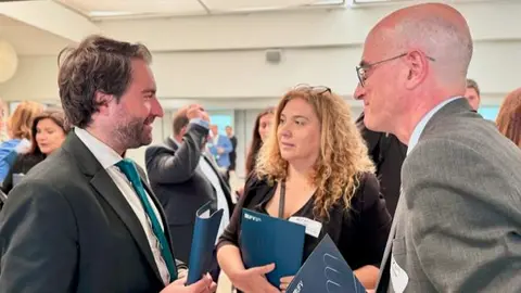 La Comunidad participa en el Congreso Revolución Rural - Comunidad de Madrid