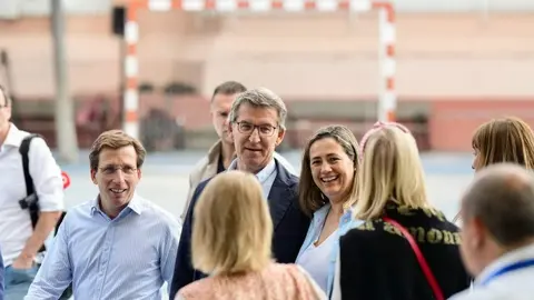 Alberto Núñez Feijóo, al acudir a votar este domingo - Foto del PP
