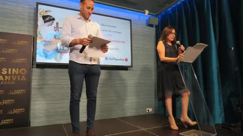 2 Fernando Orea y Ana Ramos presentaron el acto