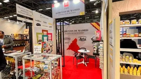 Estand de Alimentos de Madrid en el Salón Internacional de la Alimentación en París 3