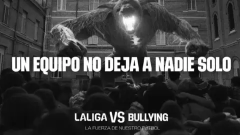 "Un equipo no deja a nadie solo" campaña contra el acoso escolar LALIGA - Foto Servimedia