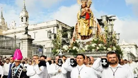 Procesión de la Virgen de la Almudena | Foto de Archimadrid