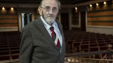 Álvaro Pombo | Foto de la RAE