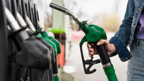 Gasolinera, carburantes - Foto de 123RF/lightfieldstudios