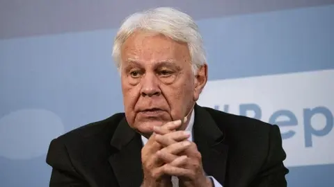 El expresidente del Gobierno, Felipe González, en un acto | Foto de Jorge Villa/Servimedia